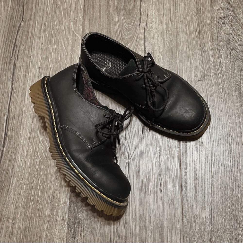 Dr. Marten Gillian
